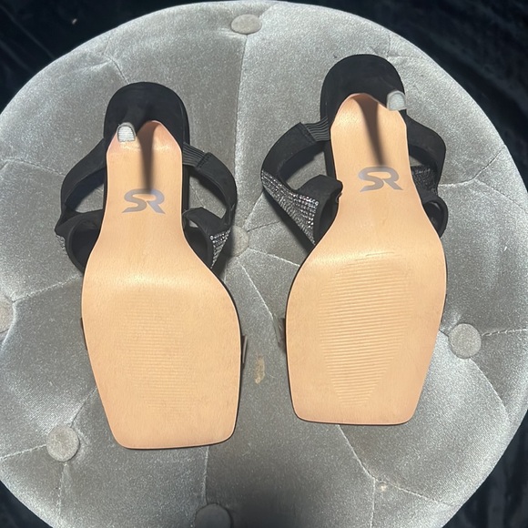 Gsuwu so real heels - Picture 4 of 11